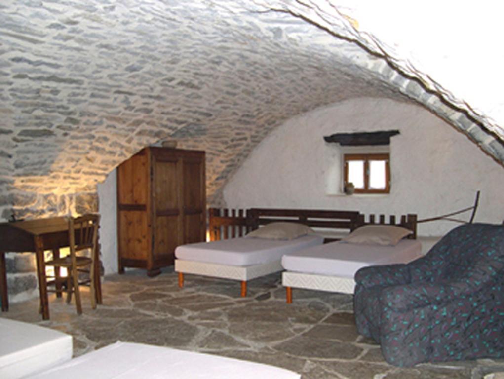 La Bergerie Bed and Breakfast Sainte-Eulalie-de-Cernon Kamer foto
